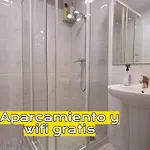 Germanies Y Garaje , Apartment