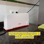 Germanies Y Garaje , Apartment