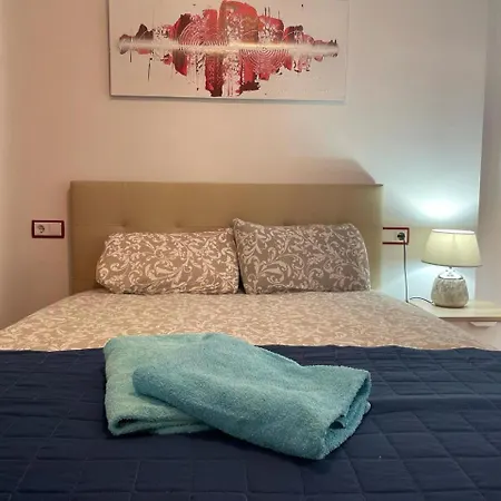 Germanies Y Garaje , *