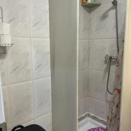 Apartamento Germanies Y Garaje ,