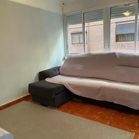 Germanies Y Garaje , *