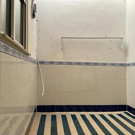 Germanies Y Garaje , * Algemesi